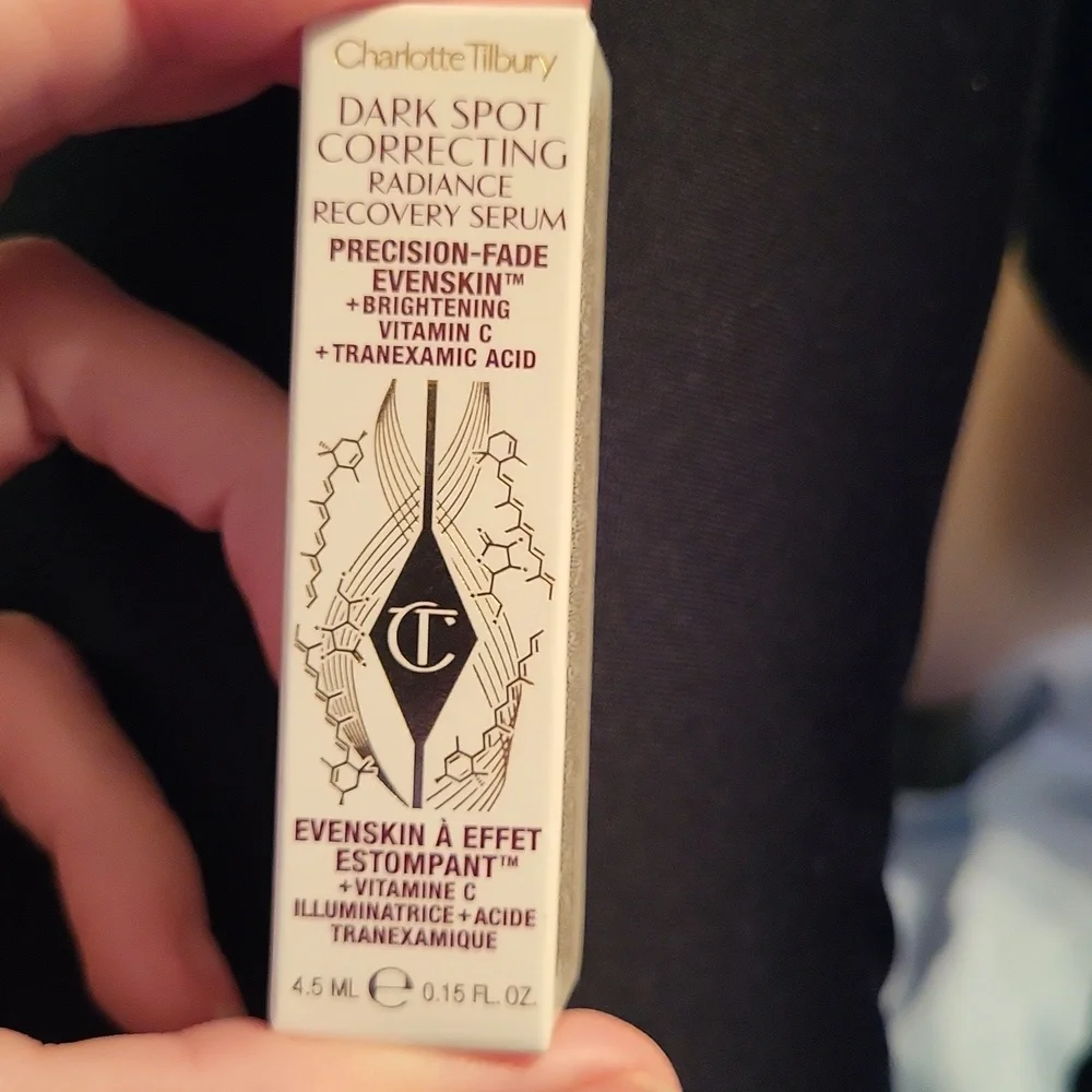 Charlotte Tilbury brightening serum